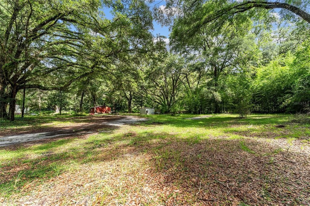 For Sale: $400,000 (3 beds, 2 baths, 924 Square Feet)