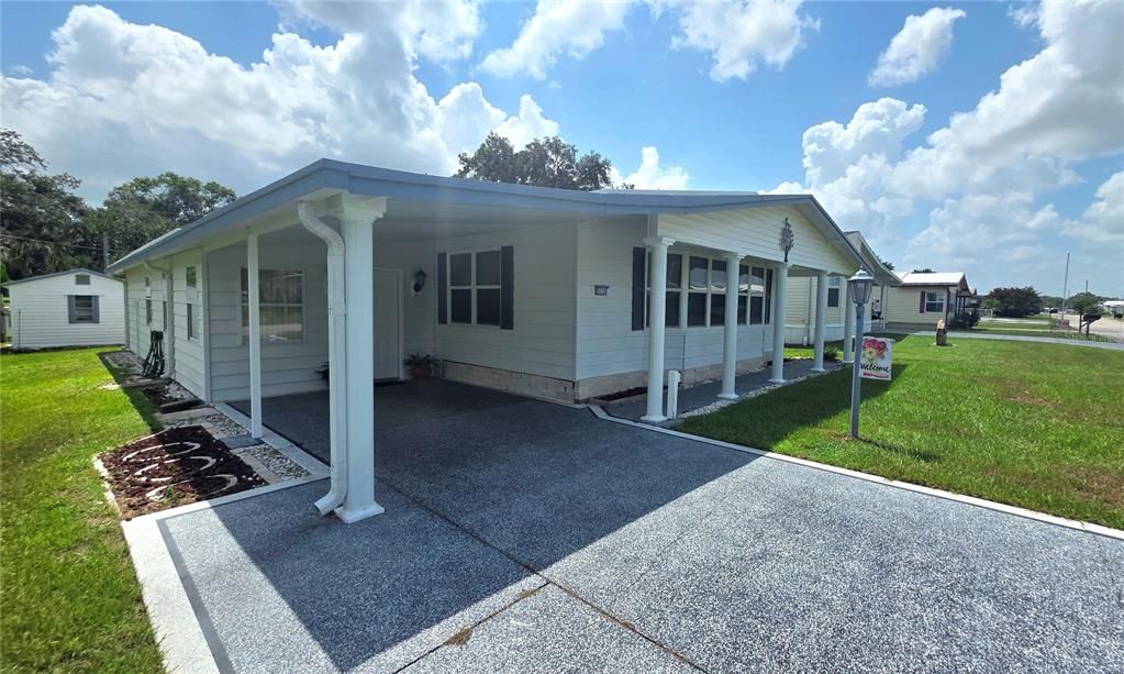 For Sale: $239,000 (2 beds, 2 baths, 1784 Square Feet)