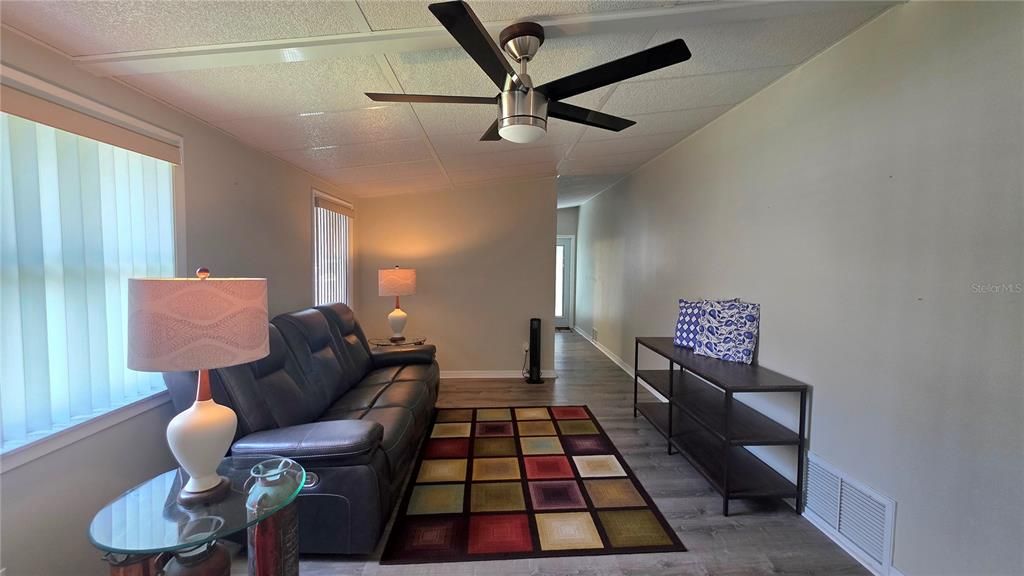 For Sale: $239,000 (2 beds, 2 baths, 1784 Square Feet)