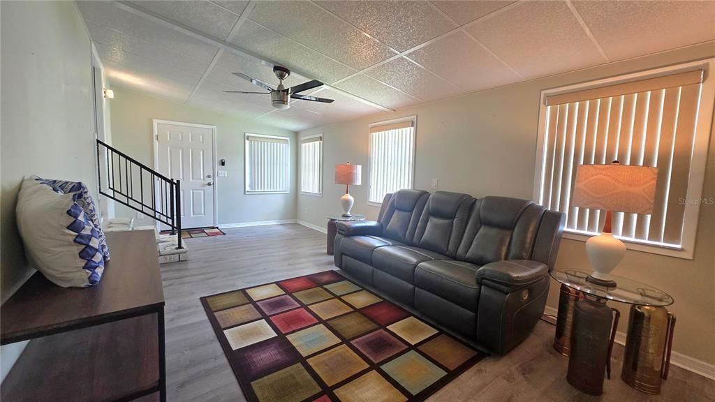 For Sale: $239,000 (2 beds, 2 baths, 1784 Square Feet)