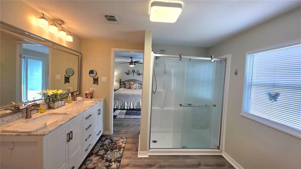 For Sale: $239,000 (2 beds, 2 baths, 1784 Square Feet)