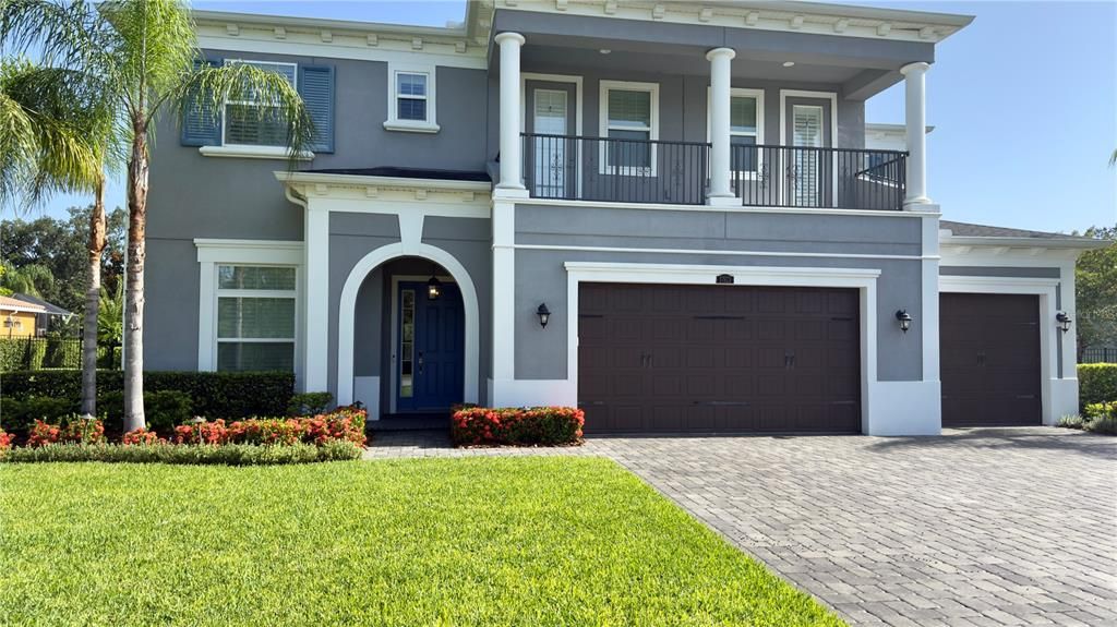 For Sale: $1,399,000 (5 beds, 3 baths, 4520 Square Feet)