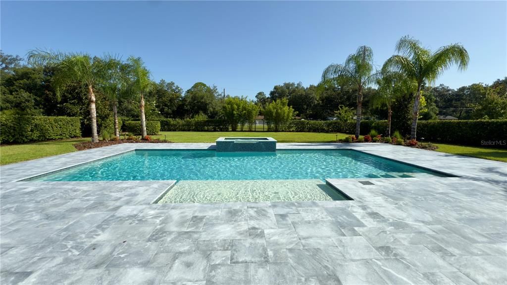 For Sale: $1,399,000 (5 beds, 3 baths, 4520 Square Feet)