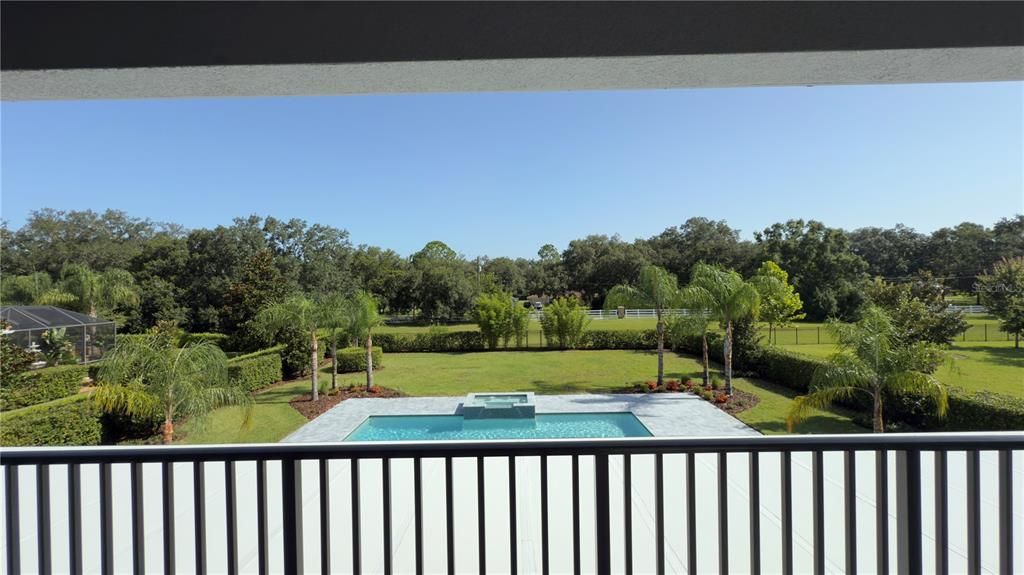 For Sale: $1,399,000 (5 beds, 3 baths, 4520 Square Feet)