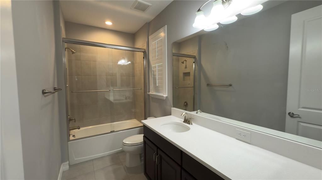 For Sale: $1,399,000 (5 beds, 3 baths, 4520 Square Feet)