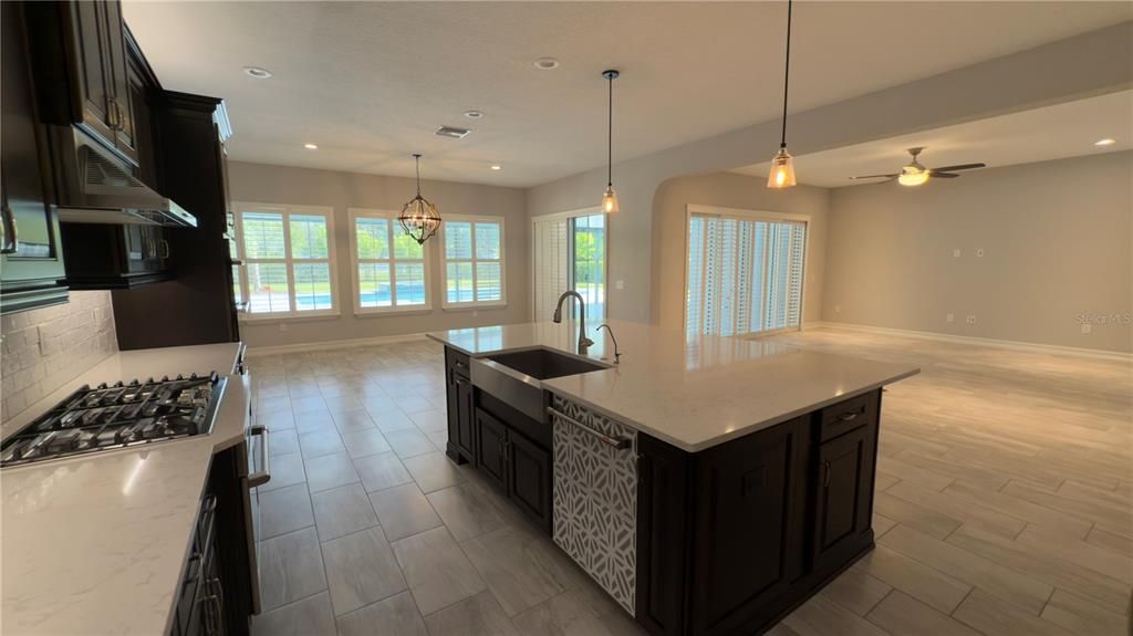 For Sale: $1,399,000 (5 beds, 3 baths, 4520 Square Feet)