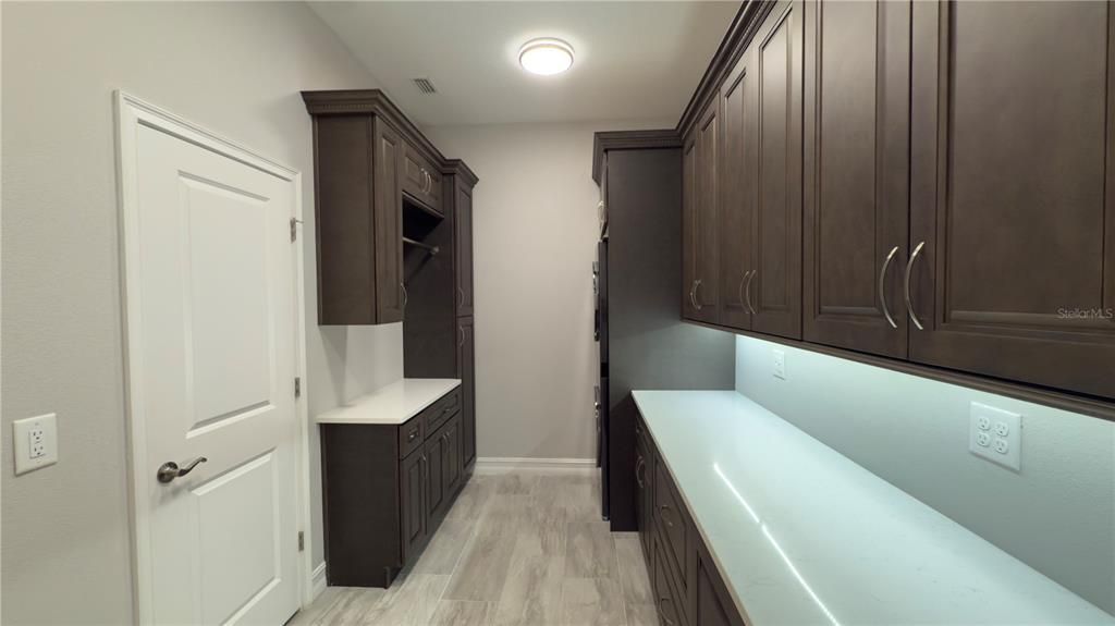 For Sale: $1,399,000 (5 beds, 3 baths, 4520 Square Feet)