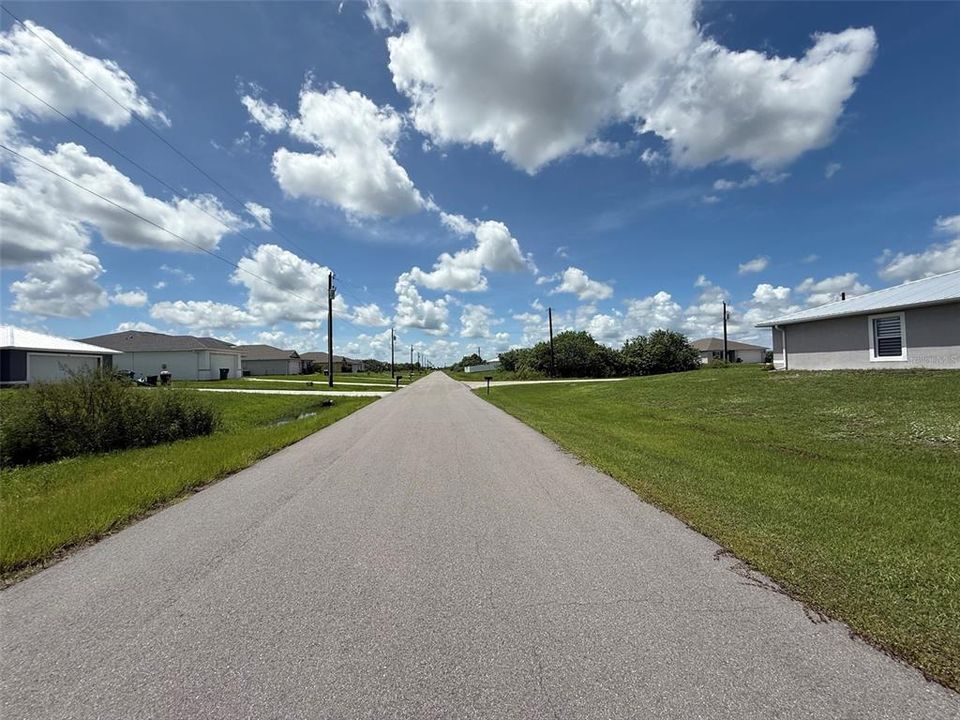 待售: $24,900 (0.23 acres)