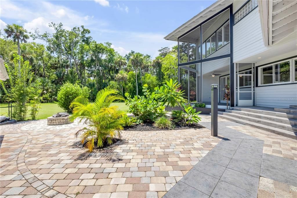 На продажу: $1,049,000 (3 спален, 3 ванн, 2692 Квадратных фут)