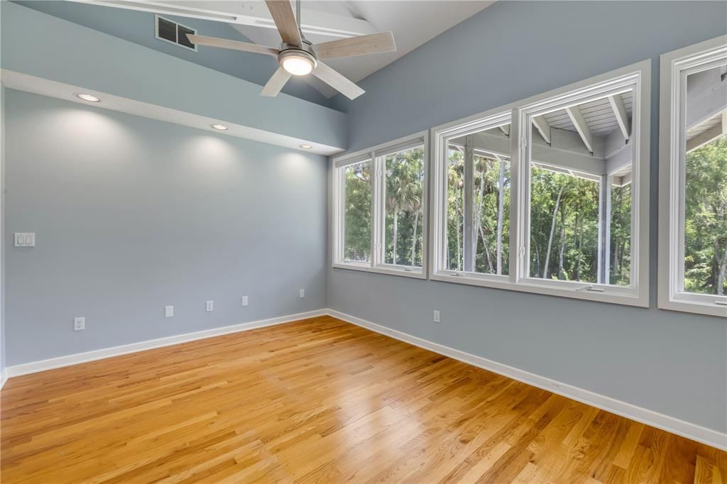 На продажу: $1,049,000 (3 спален, 3 ванн, 2692 Квадратных фут)