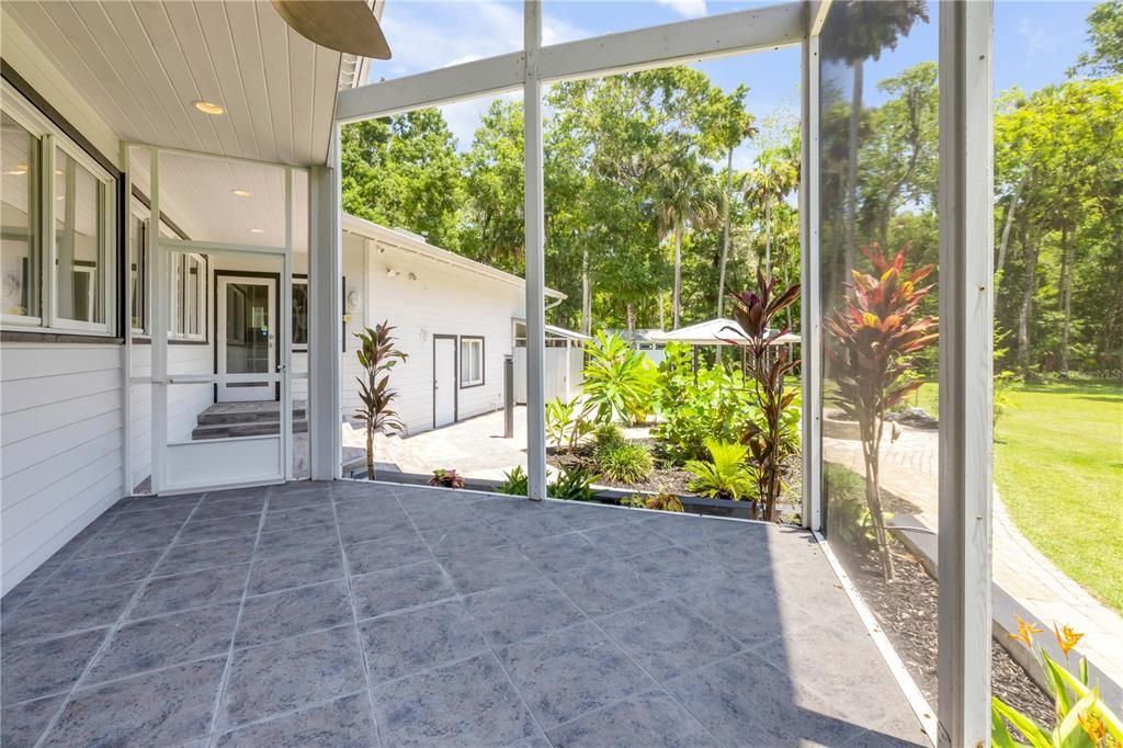 На продажу: $1,049,000 (3 спален, 3 ванн, 2692 Квадратных фут)