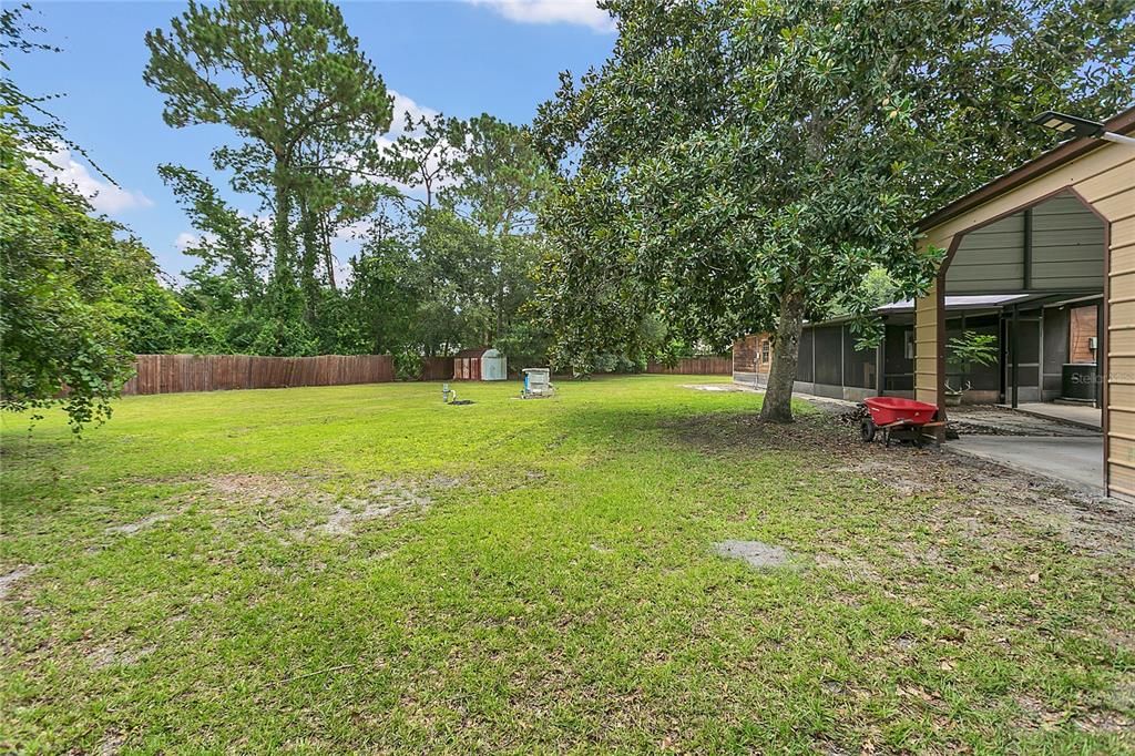 For Sale: $405,000 (2 beds, 2 baths, 1706 Square Feet)