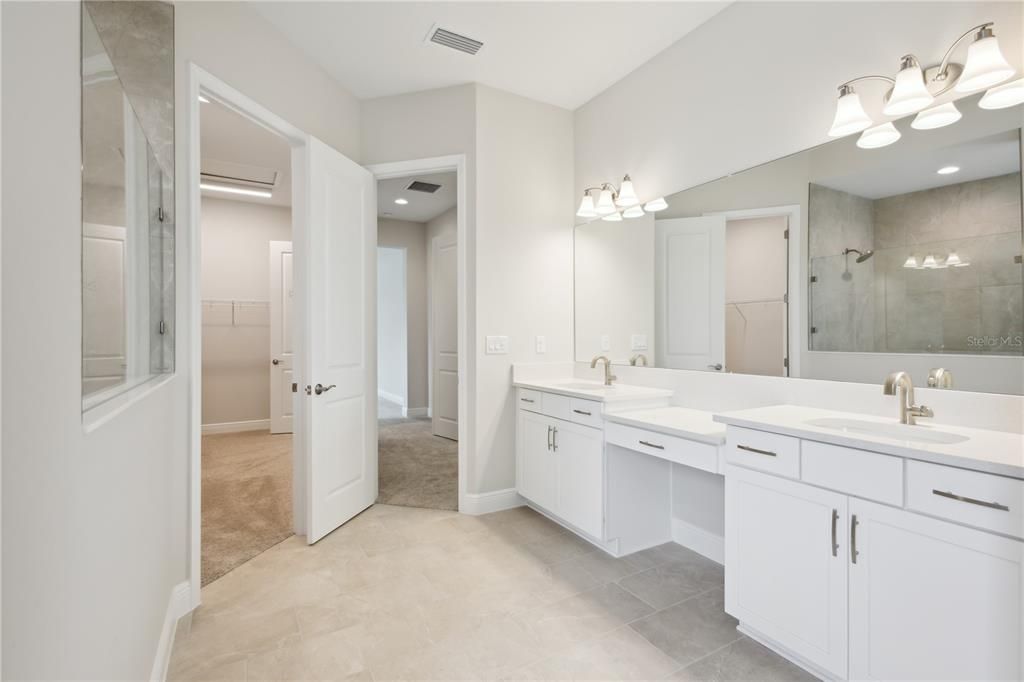 待售: $884,990 (5 贝兹, 4 浴室, 3899 平方英尺)