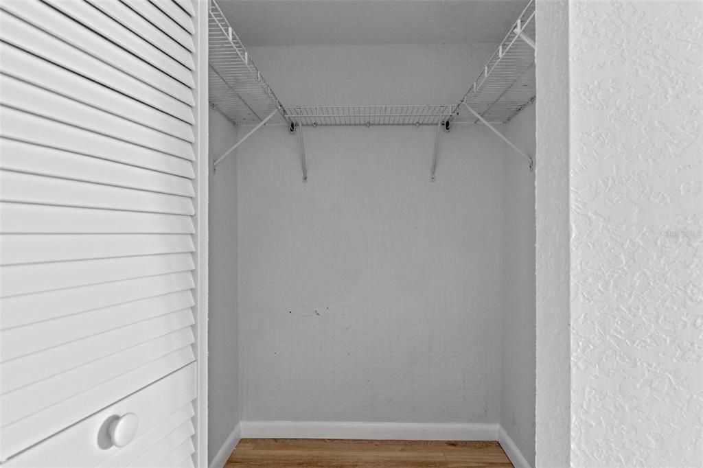 Activo con contrato: $309,000 (4 camas, 2 baños, 1520 Pies cuadrados)