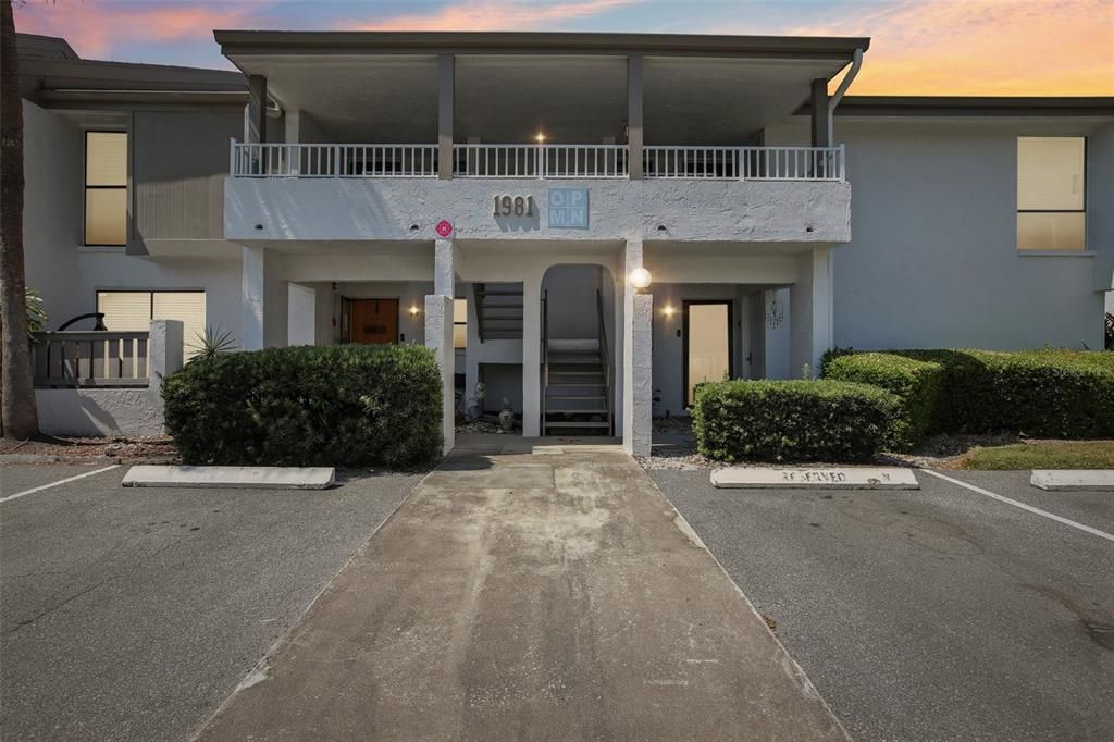 Под контрактом: $225,000 (3 спален, 2 ванн, 1140 Квадратных фут)