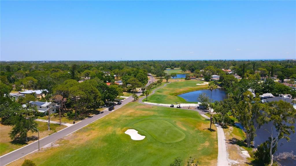 Под контрактом: $225,000 (3 спален, 2 ванн, 1140 Квадратных фут)