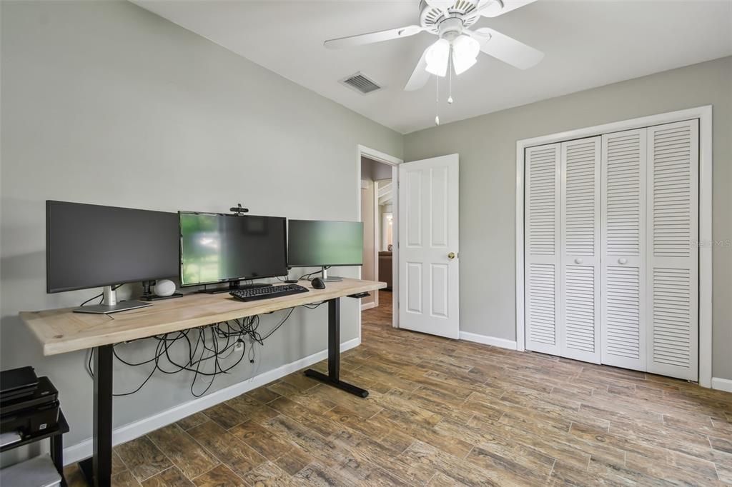 Active With Contract: $715,000 (3 beds, 2 baths, 2413 Square Feet)