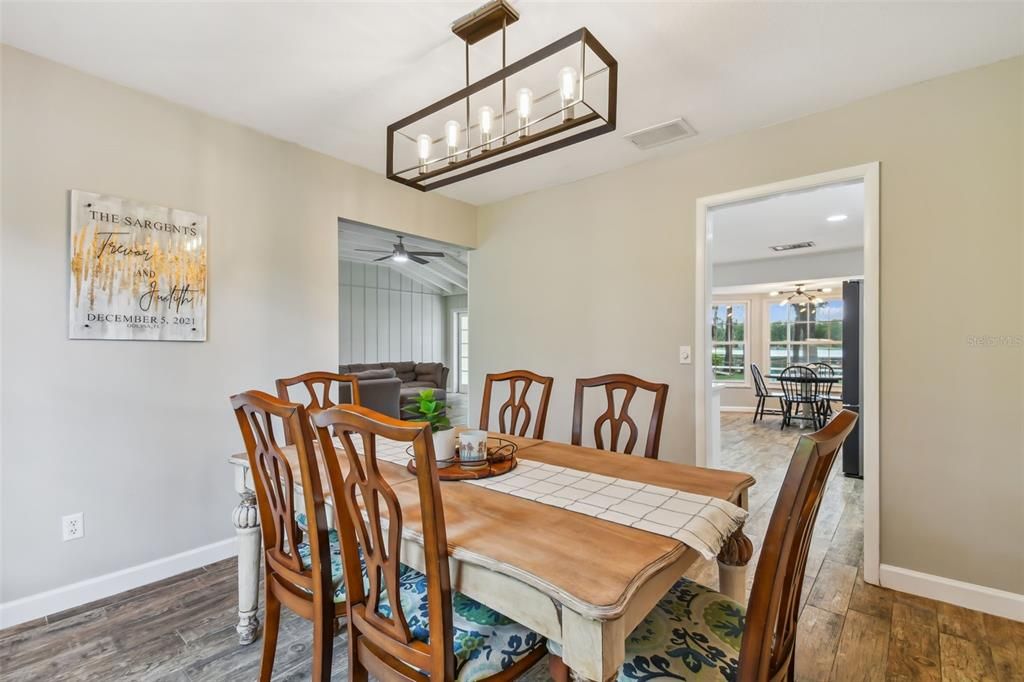 Active With Contract: $715,000 (3 beds, 2 baths, 2413 Square Feet)