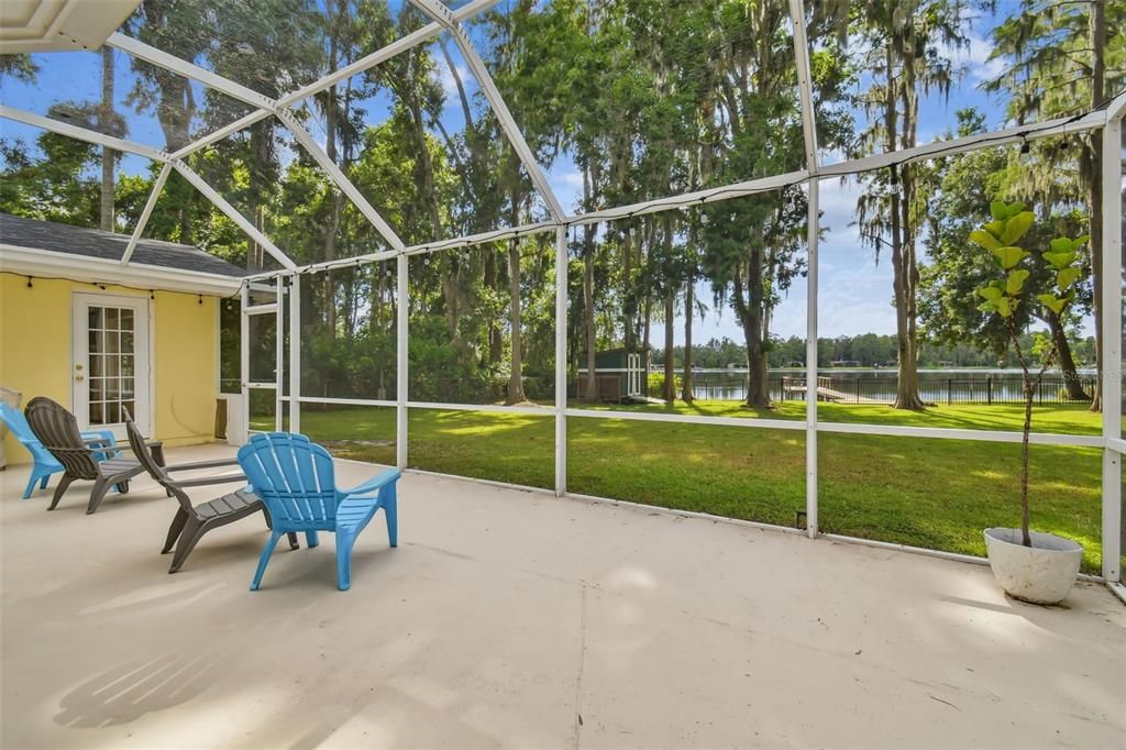 Active With Contract: $715,000 (3 beds, 2 baths, 2413 Square Feet)