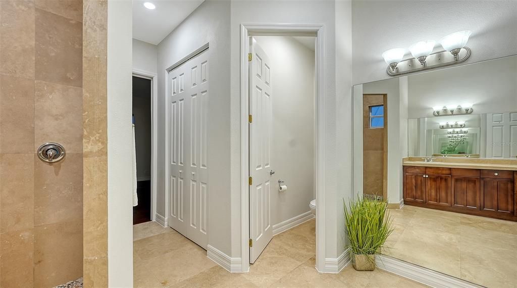 En Venta: $1,550,000 (3 camas, 4 baños, 4314 Pies cuadrados)