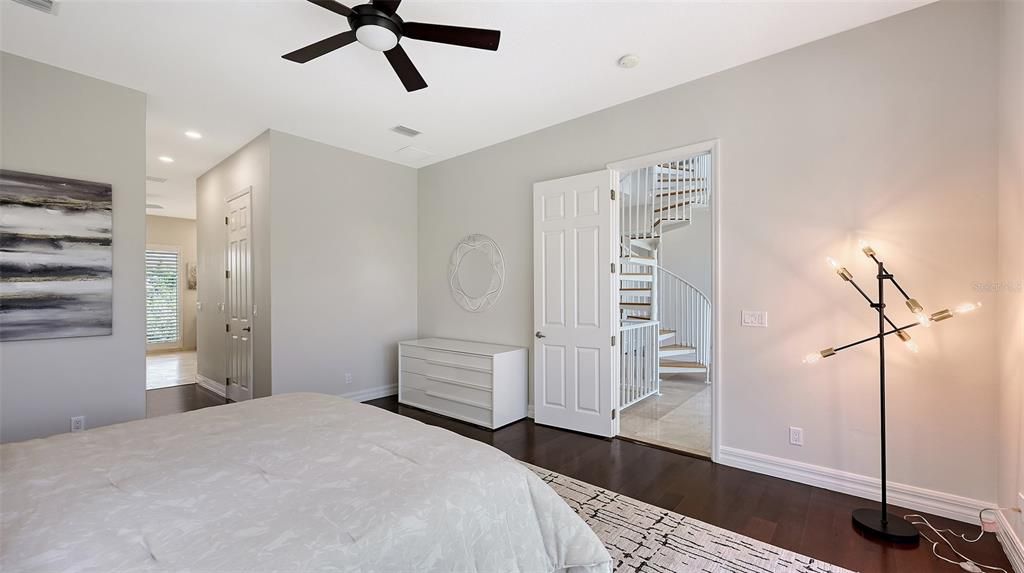 En Venta: $1,550,000 (3 camas, 4 baños, 4314 Pies cuadrados)