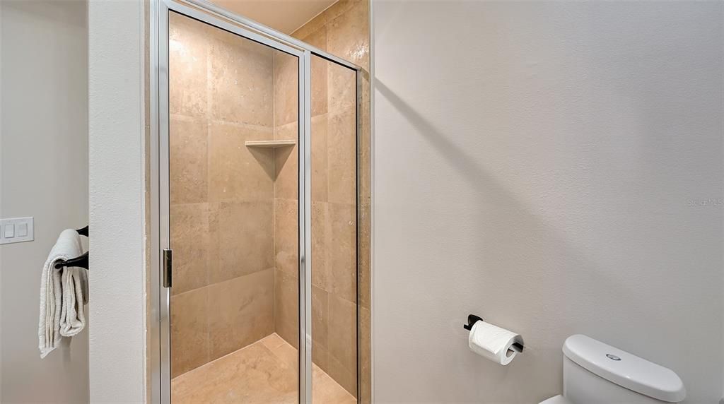 En Venta: $1,550,000 (3 camas, 4 baños, 4314 Pies cuadrados)