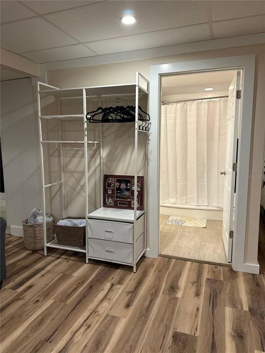 待售: $299,000 (3 贝兹, 3 浴室, 2038 平方英尺)