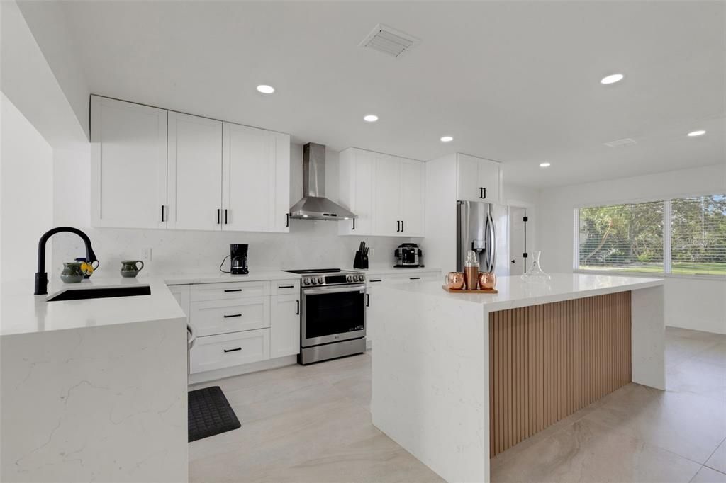 For Sale: $1,049,000 (4 beds, 4 baths, 2284 Square Feet)