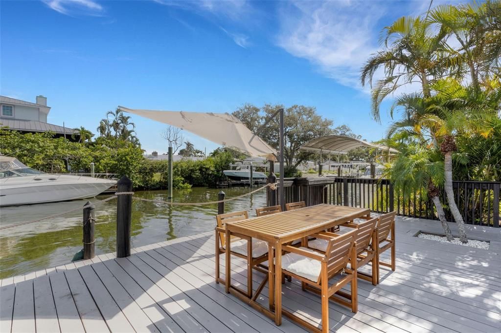 For Sale: $1,049,000 (4 beds, 4 baths, 2284 Square Feet)