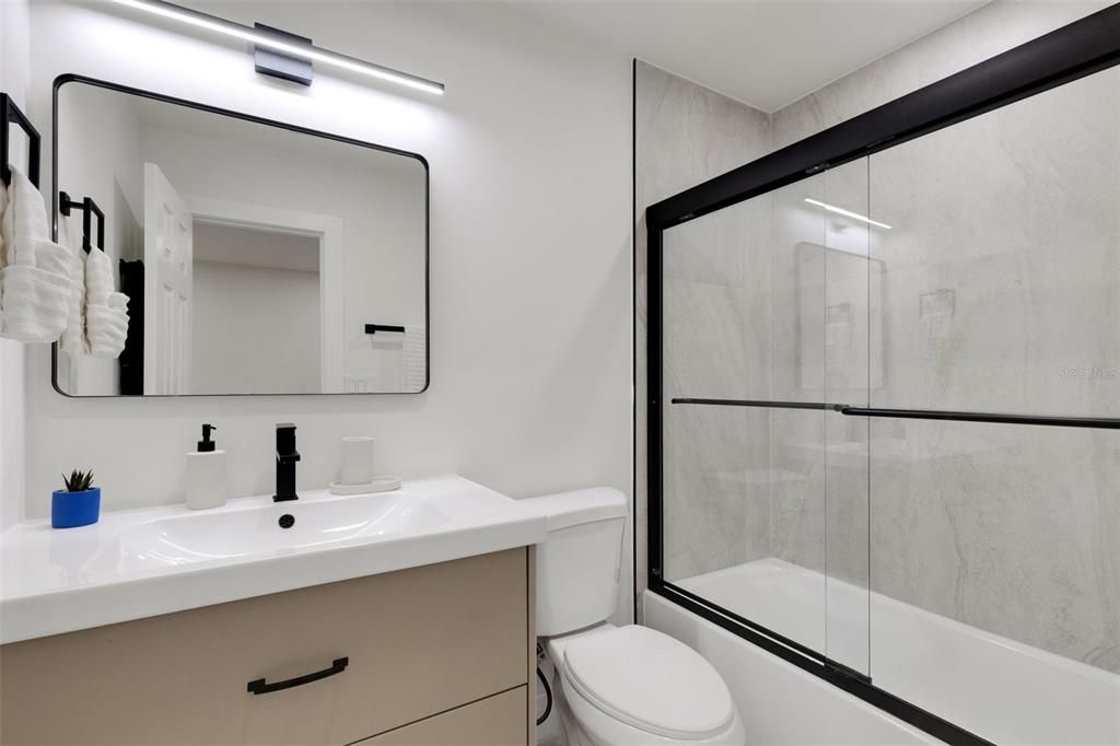 For Sale: $1,049,000 (4 beds, 4 baths, 2284 Square Feet)