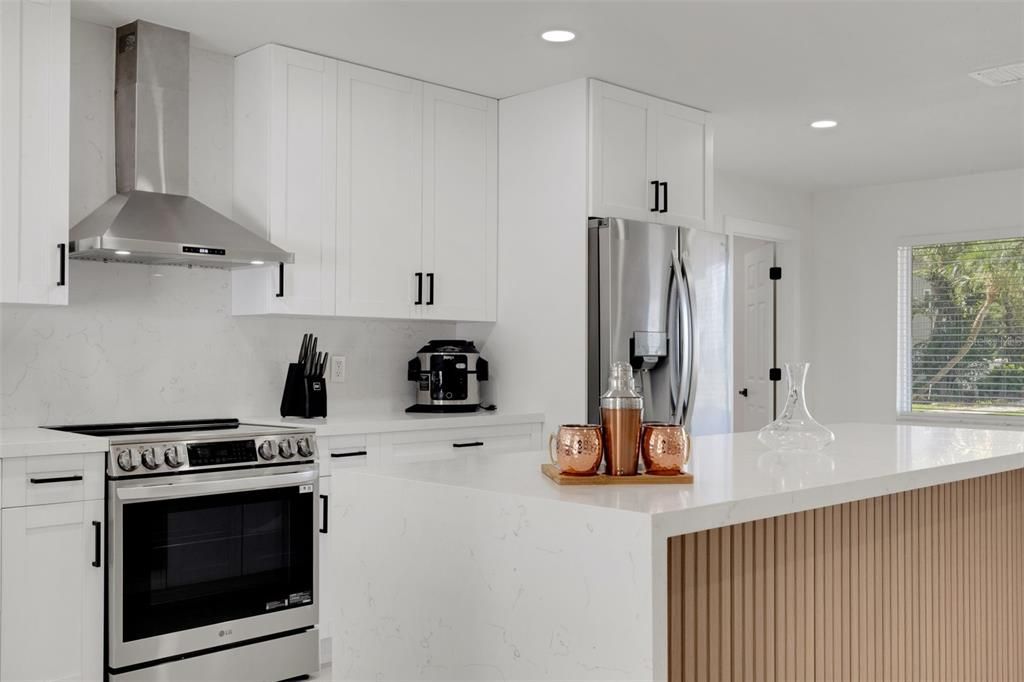 For Sale: $1,049,000 (4 beds, 4 baths, 2284 Square Feet)