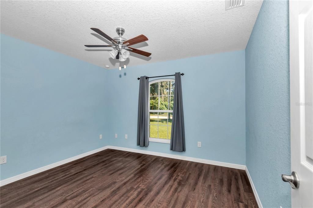 En Renta: $2,000 (3 camas, 2 baños, 1956 Pies cuadrados)