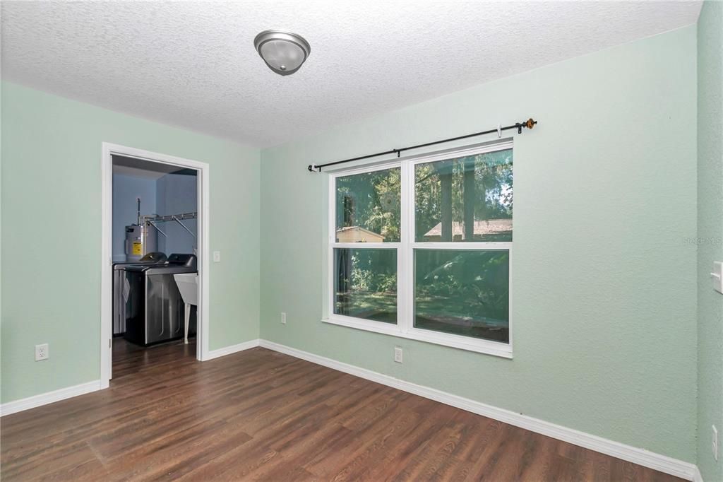 En Renta: $2,000 (3 camas, 2 baños, 1956 Pies cuadrados)