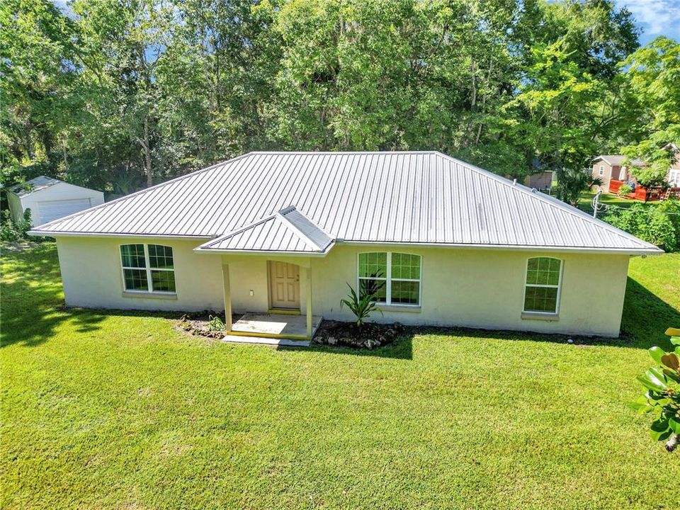 En Renta: $2,000 (3 camas, 2 baños, 1956 Pies cuadrados)