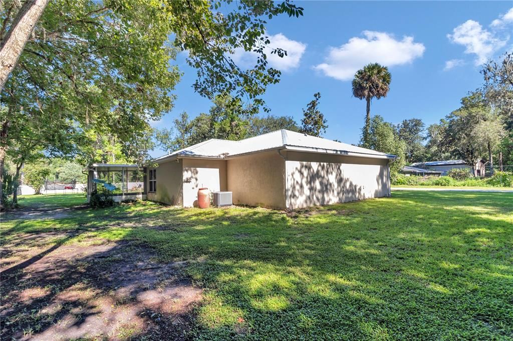 En Renta: $2,000 (3 camas, 2 baños, 1956 Pies cuadrados)