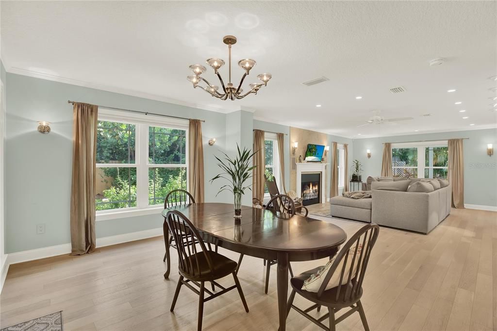 На продажу: $999,000 (3 спален, 2 ванн, 2784 Квадратных фут)