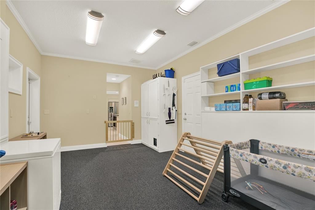 На продажу: $999,000 (3 спален, 2 ванн, 2784 Квадратных фут)