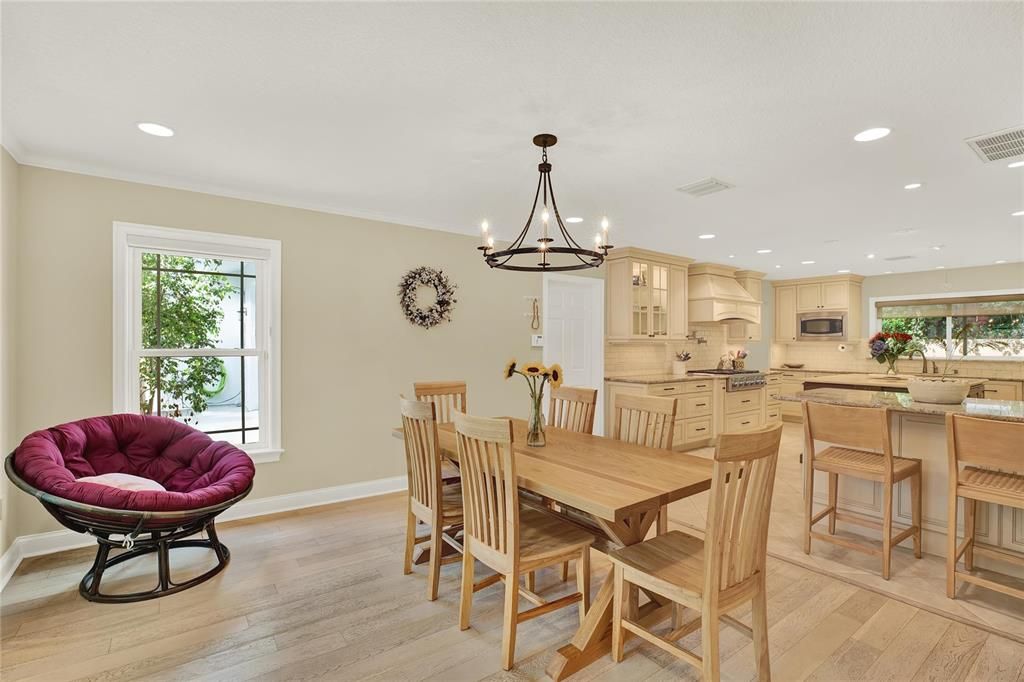 На продажу: $999,000 (3 спален, 2 ванн, 2784 Квадратных фут)