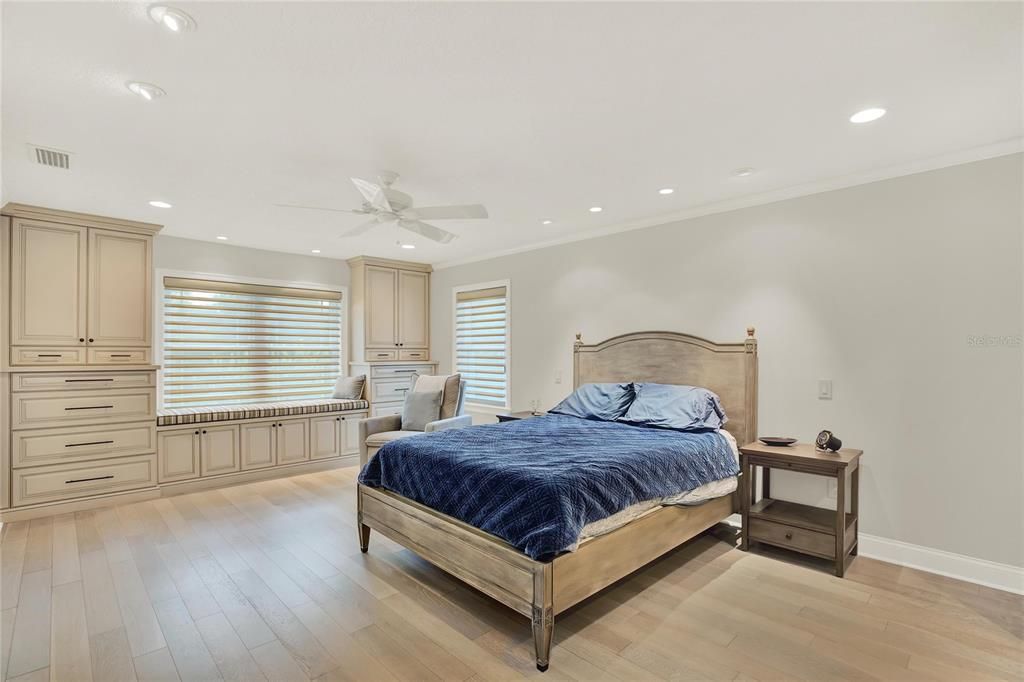 На продажу: $999,000 (3 спален, 2 ванн, 2784 Квадратных фут)