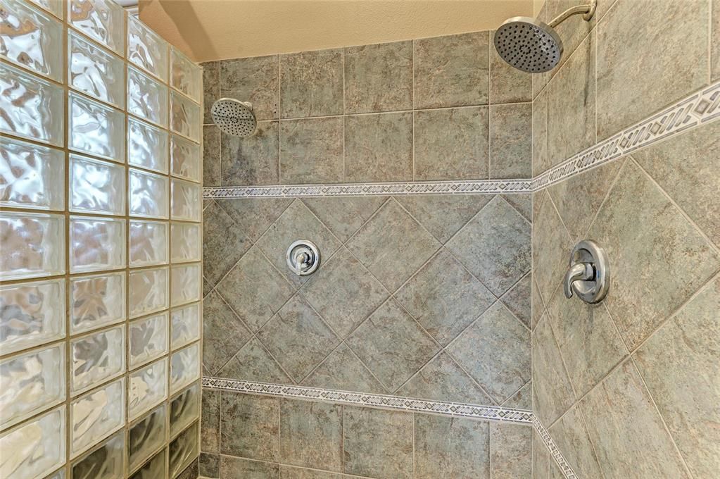 待售: $1,849,949 (4 贝兹, 3 浴室, 5730 平方英尺)