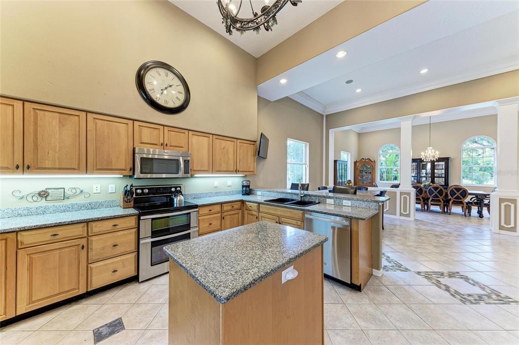 待售: $1,849,949 (4 贝兹, 3 浴室, 5730 平方英尺)