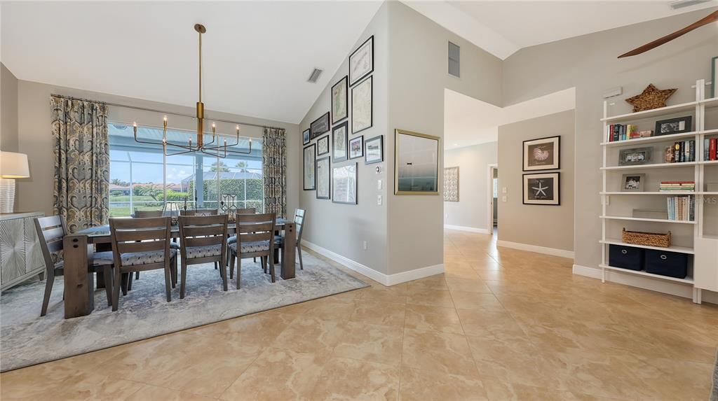 Под контрактом: $679,000 (3 спален, 2 ванн, 2181 Квадратных фут)