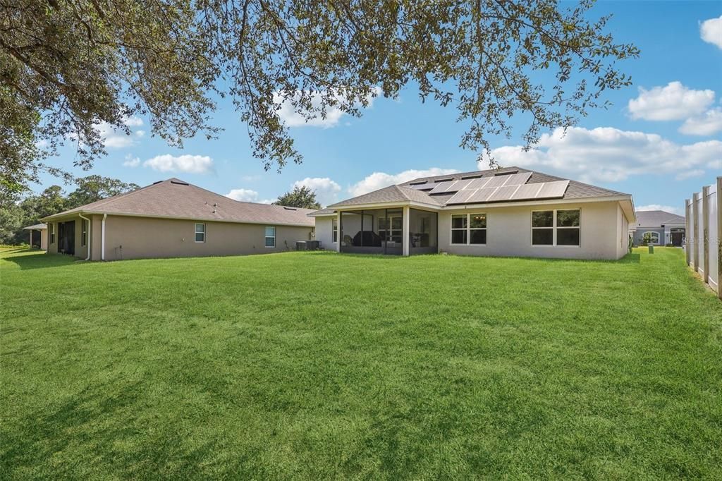 На продажу: $320,000 (4 спален, 2 ванн, 1814 Квадратных фут)