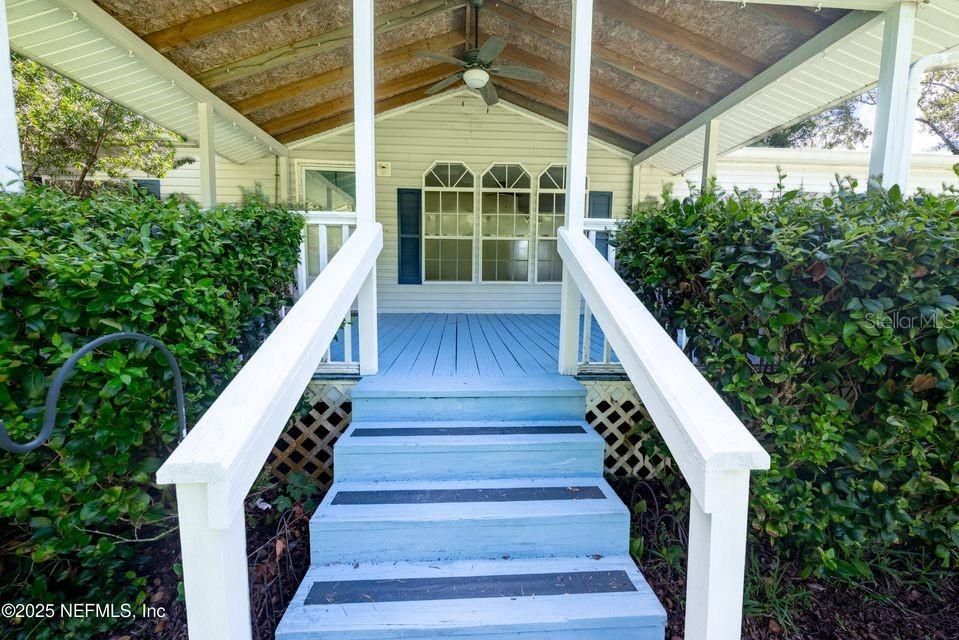 Activo con contrato: $450,000 (5 camas, 3 baños, 2356 Pies cuadrados)