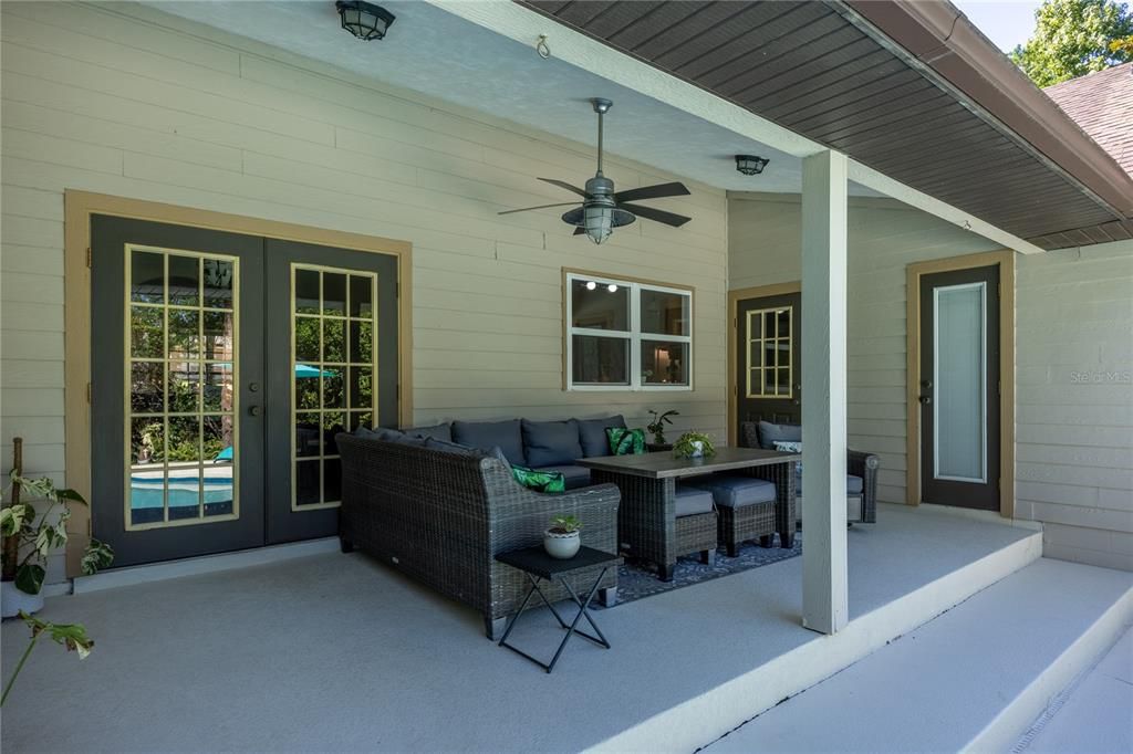 Active With Contract: $445,000 (3 beds, 2 baths, 2027 Square Feet)