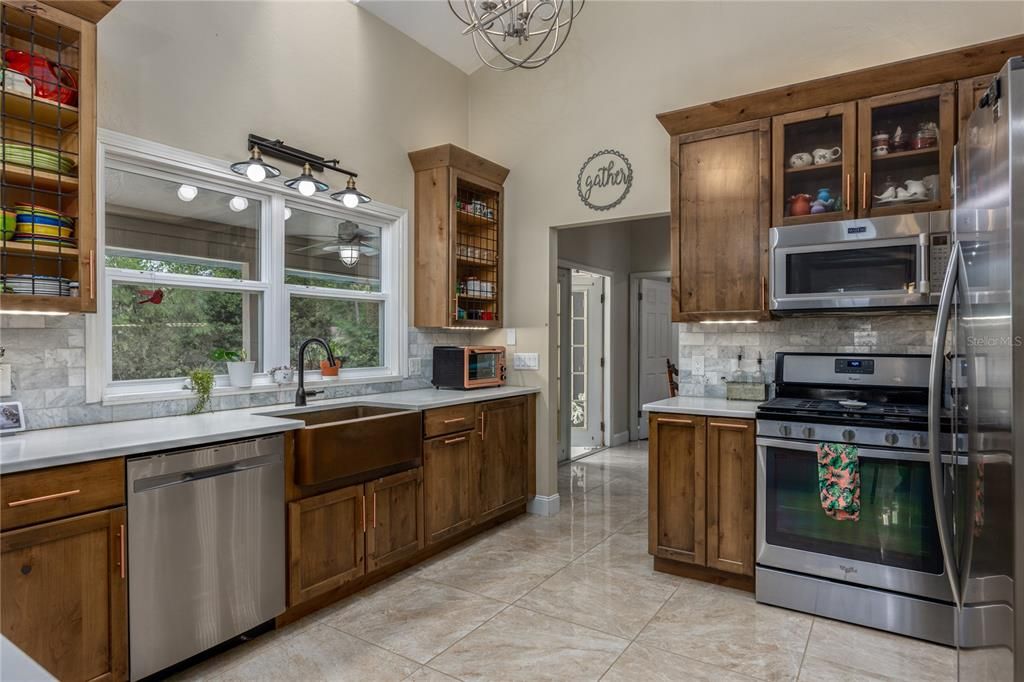 Active With Contract: $445,000 (3 beds, 2 baths, 2027 Square Feet)