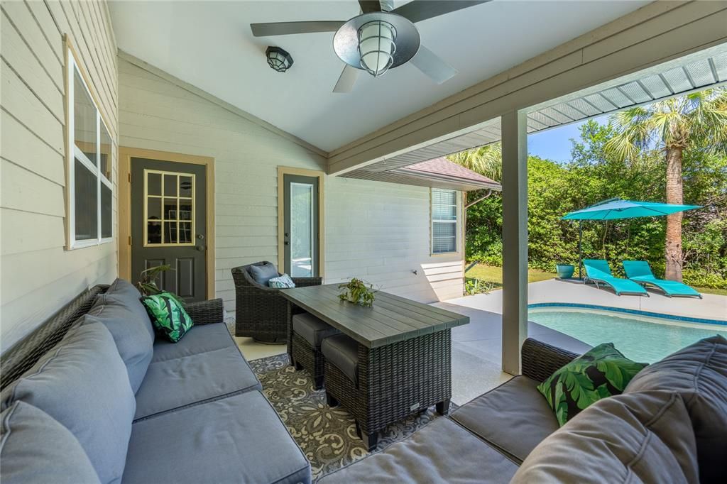 Active With Contract: $445,000 (3 beds, 2 baths, 2027 Square Feet)