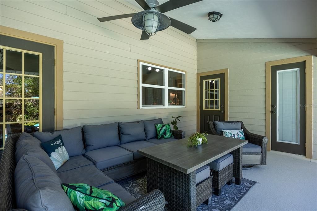 Active With Contract: $445,000 (3 beds, 2 baths, 2027 Square Feet)