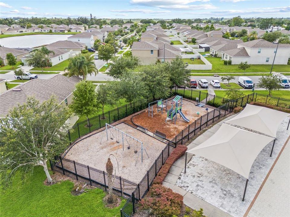 Active With Contract: $299,900 (4 beds, 2 baths, 1835 Square Feet)