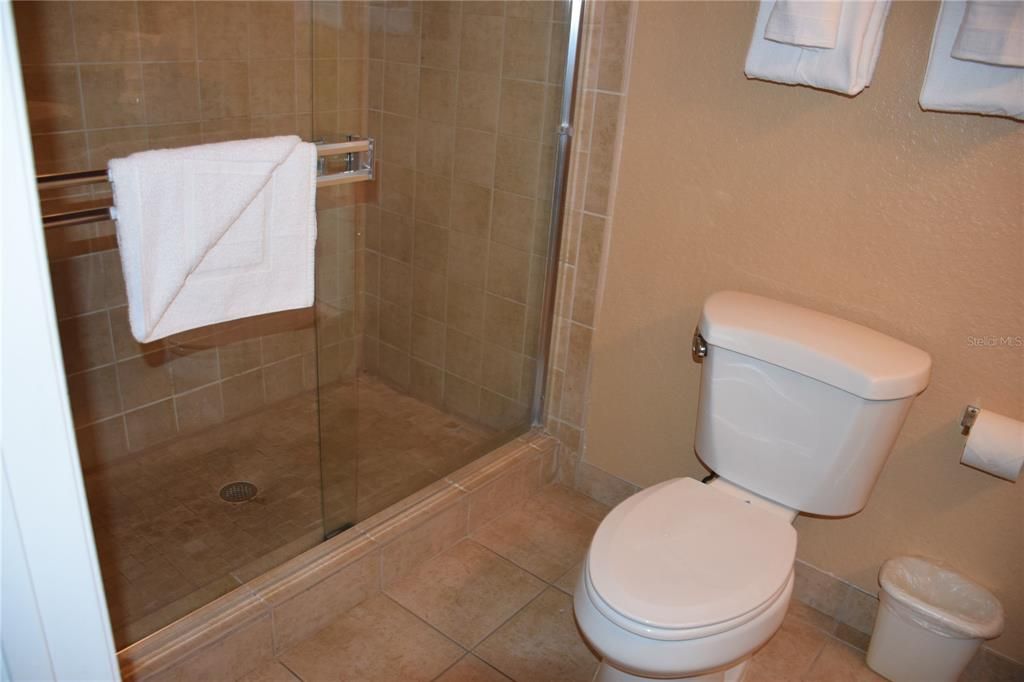 For Rent: $1,500 (3 beds, 2 baths, 1210 Square Feet)